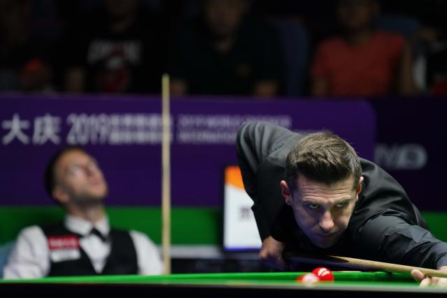 努力在比赛 努力在比赛