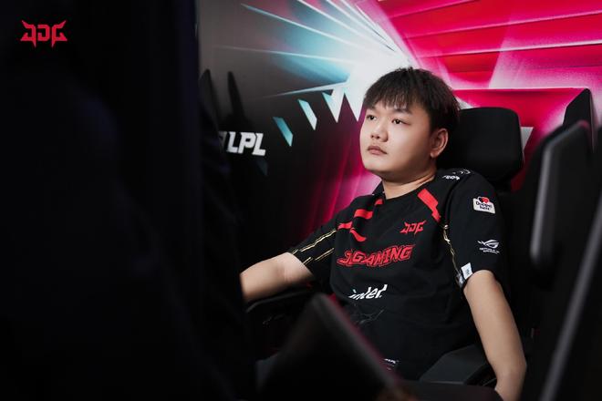 地的运动员 地的运动员