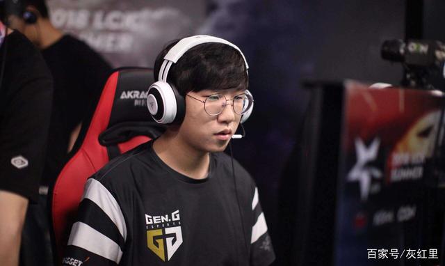 詹姆斯的持 詹姆斯的持